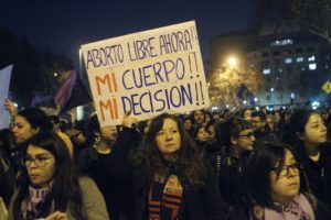 Tribunal Constitucional da luz verde a recurso de Chile Vamos por aborto