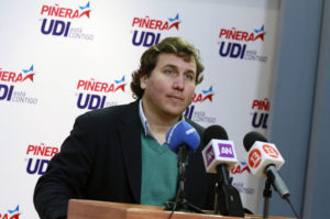 Secretario general de la UDI: 