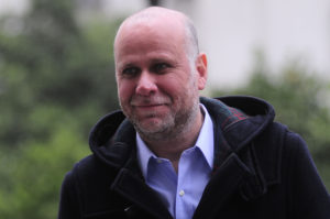 Álvaro Elizalde sufrió accidente automovilístico en ruta a Cauquenes