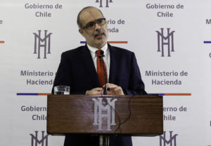 Reforma de pensiones: Gobierno se abre a evaluar cambios a AFP por falta de acuerdos con la NM