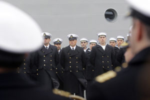 Justicia ordena a la Armada a entregar información sobre oficiales recontratados