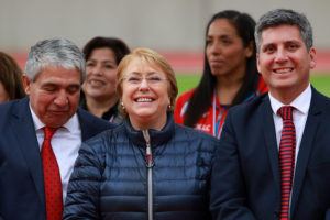 Del recuerdo: el día en que Michelle Bachelet fue columnista de la revista Miss 17