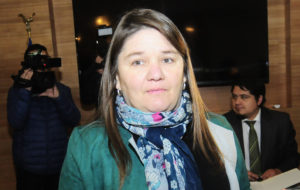 Marcela Aranda inscribió su candidatura ante el Servel para llegar al Senado pero su futuro es incierto