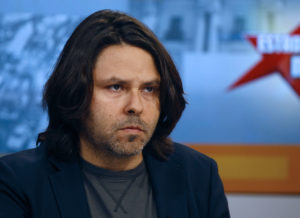 El análisis de Alberto Mayol tras la semana más complicada del Frente Amplio: 