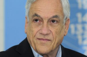 Piñera acoge solicitud UDI y afirma que revisará ley de aborto en tres causales si es electo Presidente