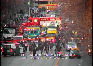 FOTOS+VIDEO | Camión robado provoca atropello múltiple en plena Alameda