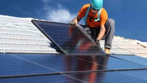 Vecinos de Concón se capacitan en instalaciones solares fotovoltaicas