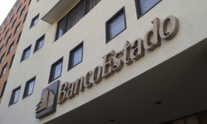 Éste es millonario bono de fin de conflicto que negoció el sindicato de BancoEstado