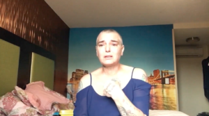 VIDEO | Dramático registro de Sinead O'Connor y su lucha contra los intentos suicidas