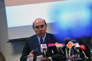 Fin de una era: Encuesta Adimark dejará de evaluar al Gobierno