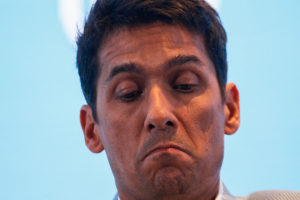 La soterrada propaganda política de Rafael Araneda