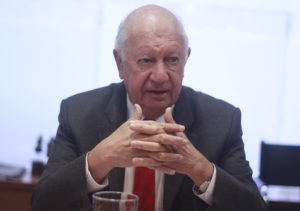 Ricardo Lagos rechaza haber hecho un 