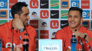 Claudio Bravo reveló qué pasó con Alexis Sánchez tras su fallido traspaso al Manchester City