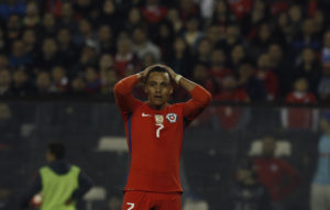 Alexis estará cerca de dos meses fuera, pero no se perderá la Copa América