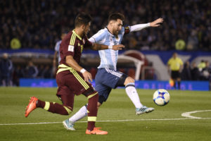 AUDIO | Si un periodista nacional tratara como este relator argentino a su selección, se acaba Chile