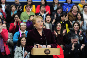 Presidenta Bachelet defiende Comisión Valech I: 