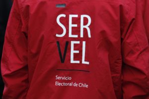 Servel revisará norma constitucional a la que se amparó BancoEstado para rechazar créditos a candidatos