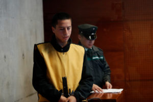 Estudiante que empujó a fiscalizadora de Transantiago sentenciado a cuatro años de libertad vigilada