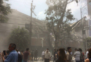 VIDEOS | Dramáticos registros de cómo se desplomaron edificios en el terremoto de Ciudad de México