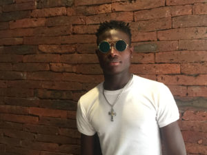 Steevens Benjamin, el haitiano que se abre como actor en Chile