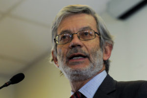 Jefe económico de Sebastián Piñera confirma que 