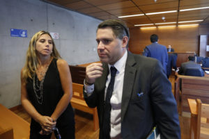 Fiscal fue detenido en cercanías del Estado Nacional por altercado con carabinera tras el clásico universitario