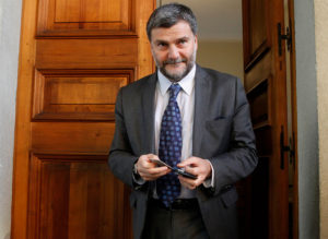 Defensor nacional y caso Luchsinger: 