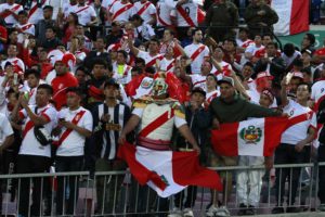 Ya lo quisieran en Chile: presidente de Perú toma inédita medida para alentar a su selección