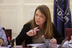 UDI estudia llevar la gratuidad en educación superior al Tribunal Constitucional