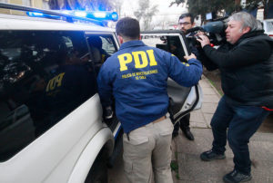 Encuentran cráneo humano a un costado del Museo de la Memoria