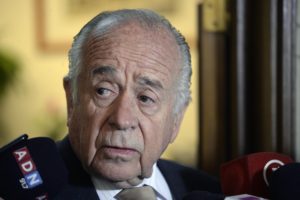 Andrés Zaldívar se distancia del Gobierno: 