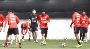 La formación que trabaja Juan Antonio Pizzi para enfrentar a Ecuador y que incluiría a Jorge Valdivia