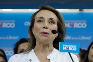 Karen Doggenweiler contra Guillier: 