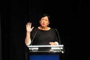 Beatriz Sánchez propuso condonar deuda estudiantil de 5,2 billones con los bancos