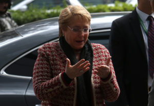 Bachelet advierte a Piñera: 