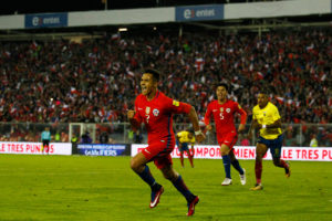 VIDEOS | Chile siempre gana el 5 de octubre: la Roja logra dramático 2-1 ante Ecuador