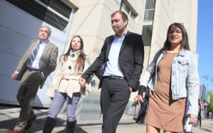 Yerno de Joaquín Lavín lo denuncia ante el SII por operaciones irregulares en campaña senatorial