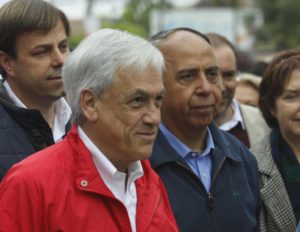 Piñera salió a celebrar la Línea 6 del Metro que en 2009 calificó de 