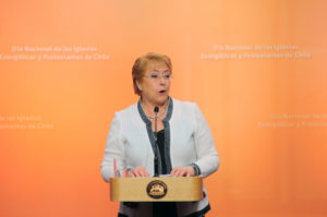 Bachelet no olvida el episodio Te Deum y envía mensaje en el Día de las Iglesias Evangélicas