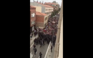 VIDEOS | Impactantes registros de la represión policial en referéndum de Cataluña