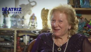 Yolanda Sultana se une a la campaña de Beatriz Sánchez con delirante video