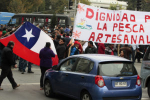 Pescadores artesanales emplazan a Piñera a 