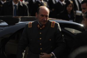 Investigan abonos en cuentas del general (R) Juan Miguel Fuente-Alba que superan los siete mil millones