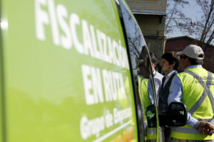 Turbus deberá pagar millonaria indemnización a chofer despedido que insultó a fiscalizador