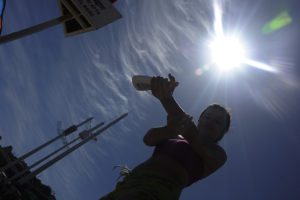 Rayos UV: cómo protegerse si se trabaja al aire libre