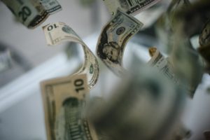 Suma y sigue: multicampeón de la Fórmula 1 y ministro argentino salpicados por los Paradise Papers