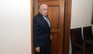 Andrés Zaldívar es investigado como imputado por caso de migrantes y cohecho