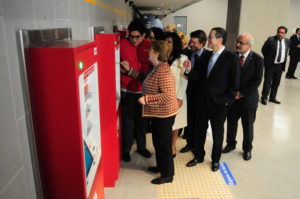 FOTOS | Presidenta Bachelet le anota un gol de media cancha a Piñera en plena inauguración del Metro