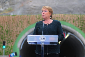 Michelle Bachelet tras inauguración de conjuntos habitacionales: 