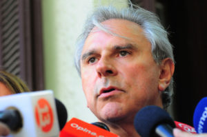 Iván Moreira no renunciará a su dieta parlamentaria a pesar de ser desaforado por caso Penta